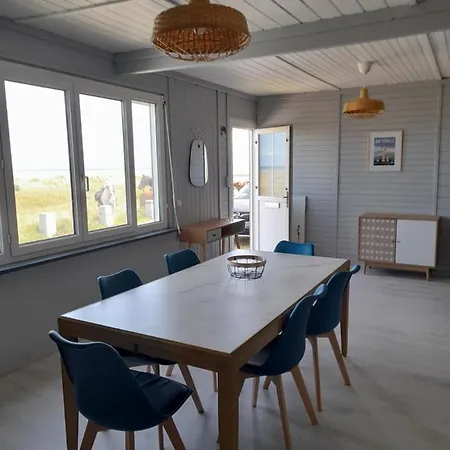 Maison Les Pieds Dans La Quineville